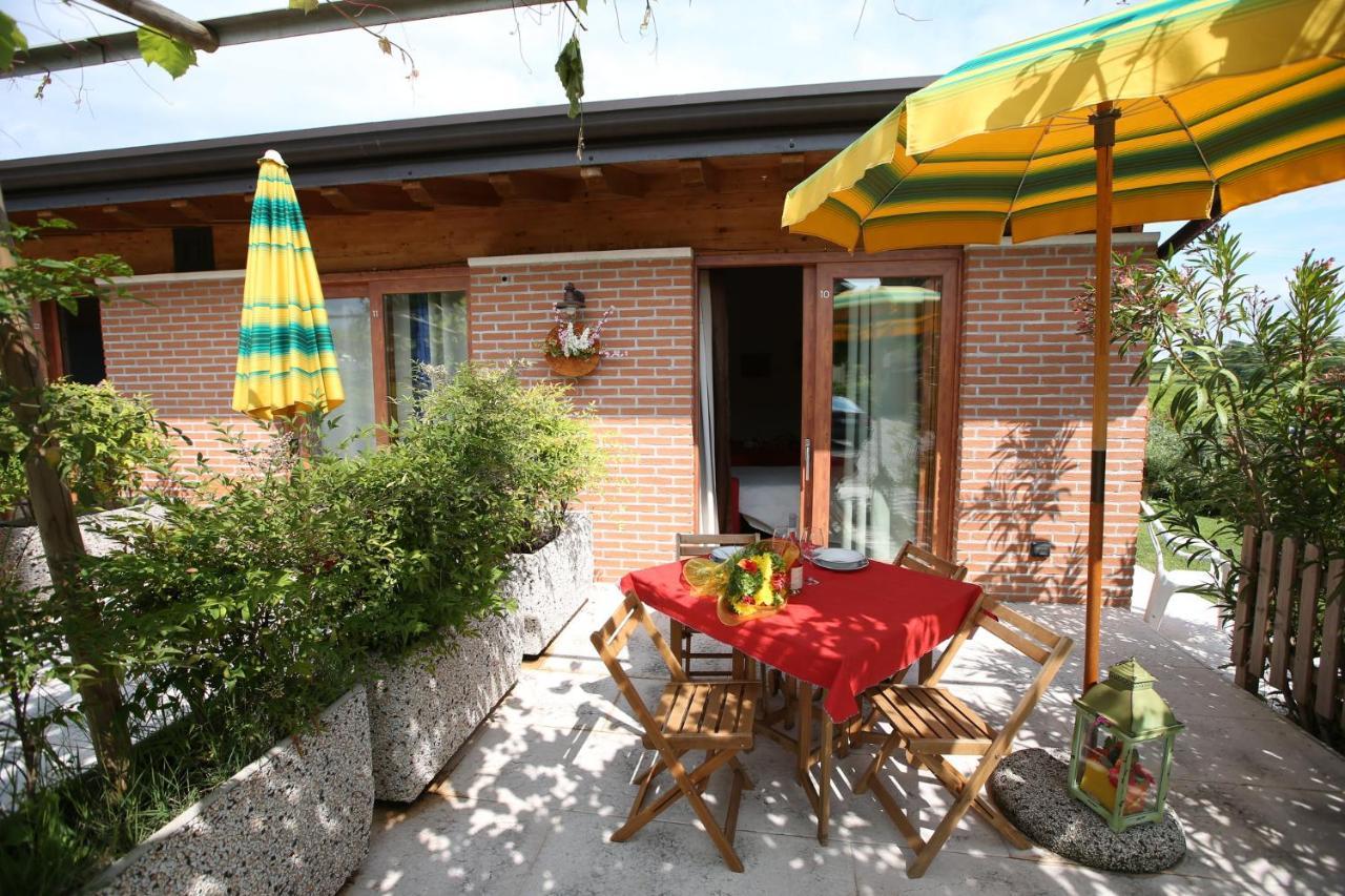 Agriturismo La Palazzina Castelnuovo del Garda Esterno foto
