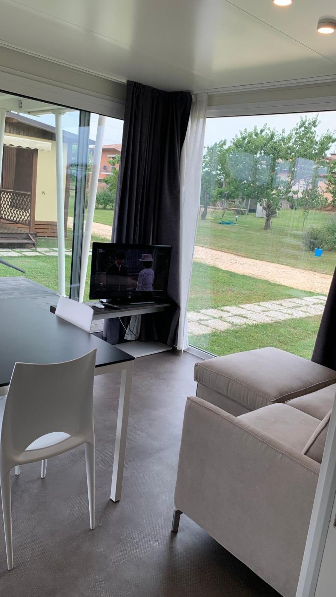 Agriturismo La Palazzina Castelnuovo del Garda Esterno foto