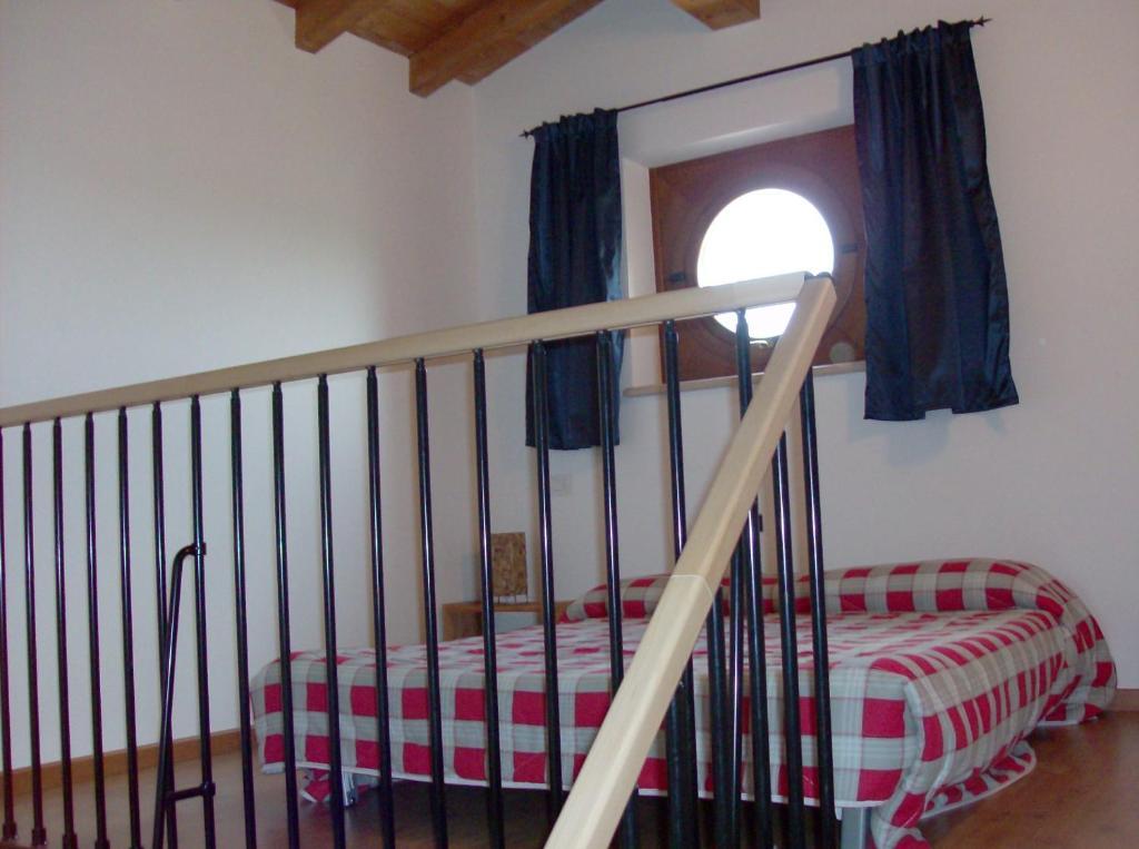 Agriturismo La Palazzina Castelnuovo del Garda Camera foto